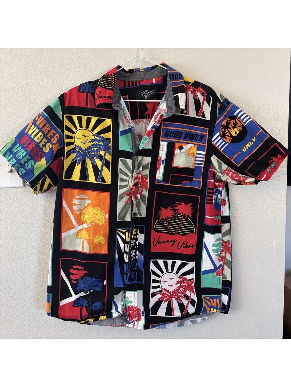 Eighty Eight 88 Button Up Hawaiian Good Vibes Only AOP Beach Vacation Shirt L